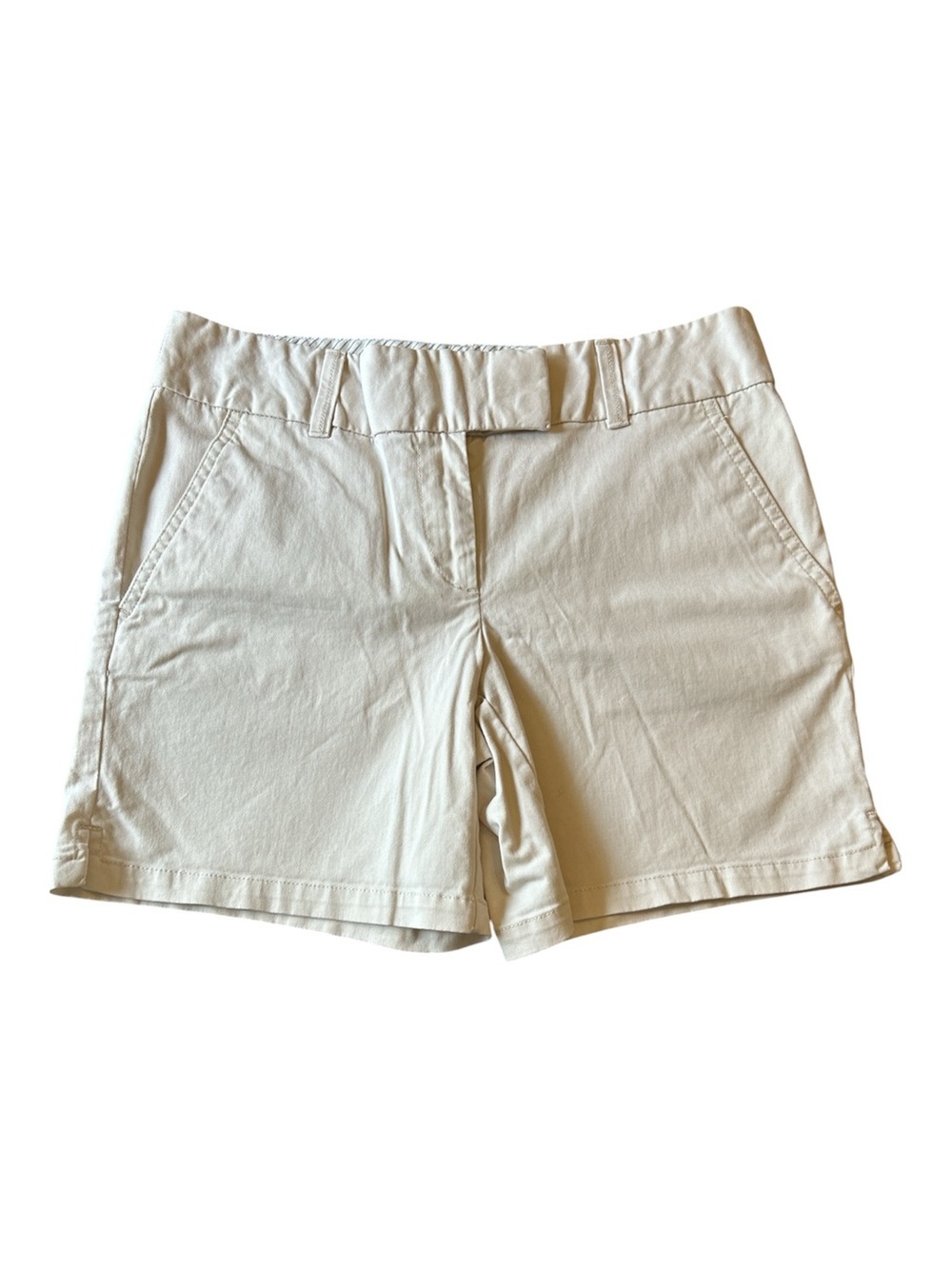 Loft Women Cream Casual Pull-On Shorts Size 2